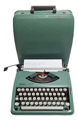 Maquina De Escrever Olivetti Lettera 82 Funcionando