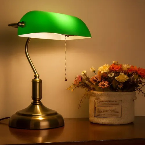Luminária Abajur Mesa Retrô Vintage Clássico Inglesa Banker Bronze Envelhecido Verde 127/220v